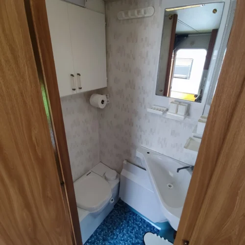 haagissuvila-rent-polar-wc